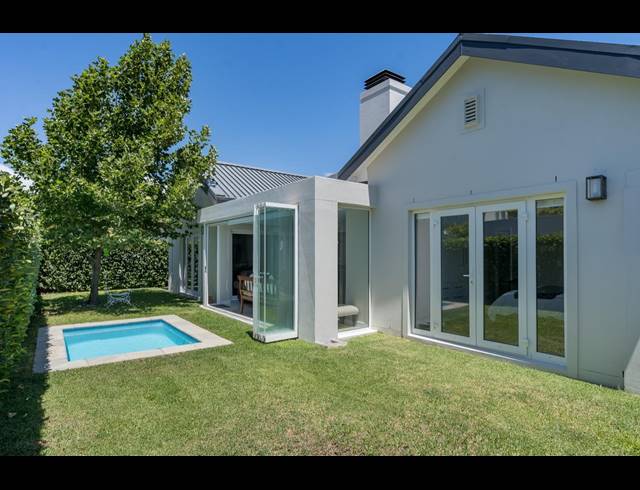 3 BEDROOM HOUSE TO LET IN VAL DE VIE ESTATE